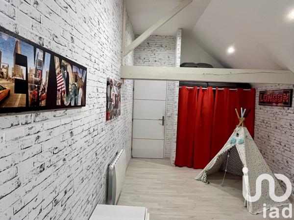 House for sale 4 rooms 156 m² Availles-en-Châtellerault