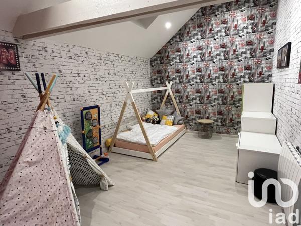 House for sale 4 rooms 156 m² Availles-en-Châtellerault