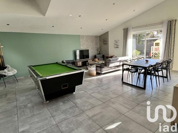 House for sale 4 rooms 156 m² Availles-en-Châtellerault