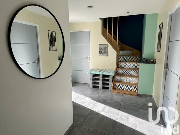 House for sale 4 rooms 156 m² Availles-en-Châtellerault