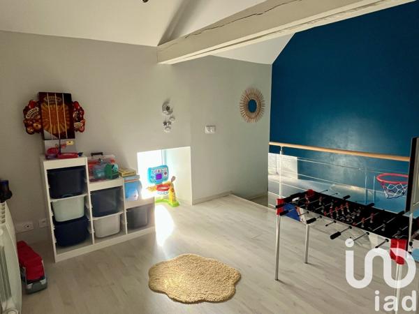 House for sale 4 rooms 156 m² Availles-en-Châtellerault