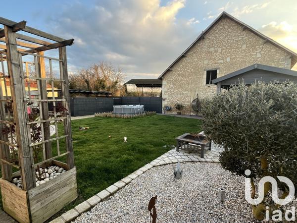 House for sale 4 rooms 156 m² Availles-en-Châtellerault