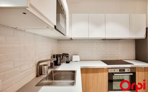 Appartement à louer    2 pièces • 31,64 m2 Paris 16