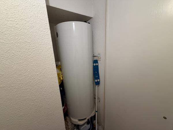 – Appartement T3 de 60,90 m² + Loggia 16,20 m²
