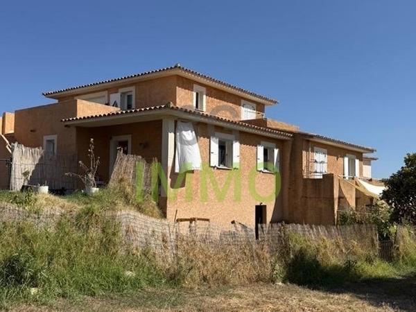 Vente / Maison mitoyenne à Sari-Solenzara (20145)