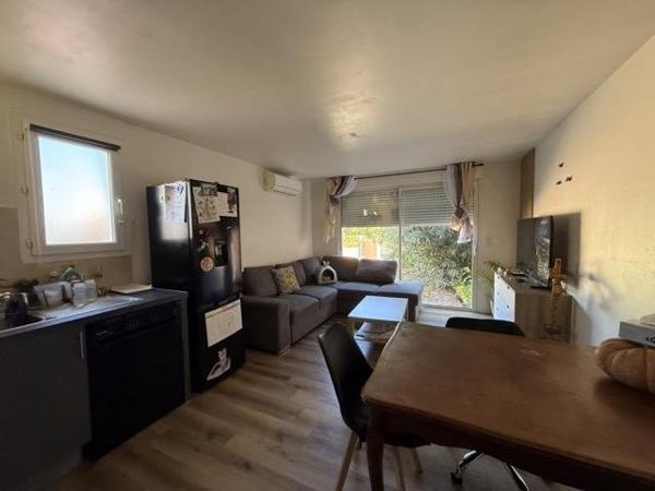 Vente / Maison mitoyenne à Sari-Solenzara (20145)