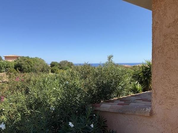 Vente / Maison mitoyenne à Sari-Solenzara (20145)