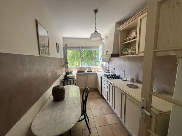 Appartement 199 000 € Le Bouscat 2 p 49 m² DPE D