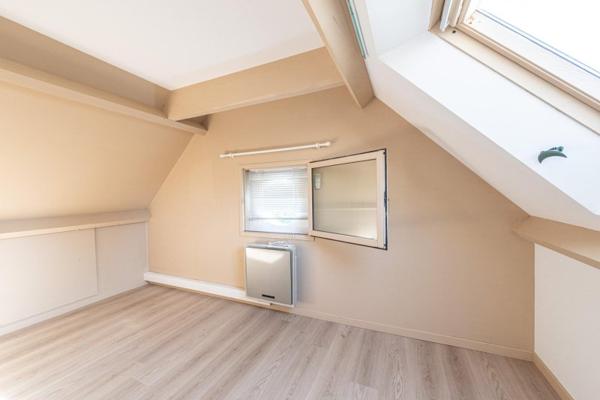 Vente / Maison d'architecte à Buros (64160)