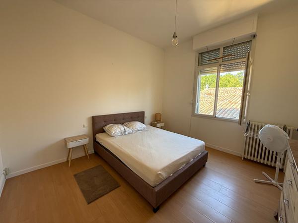 APPARTEMENT MEUBLE AU CENTRE VILLE DE CARCASSONNE