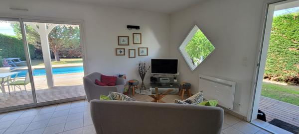 Maison Mios 4 pièce(s) proche école et commerces