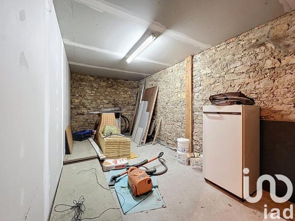 Maison 7 pièces de 155 m² à Chamboulive (19450)