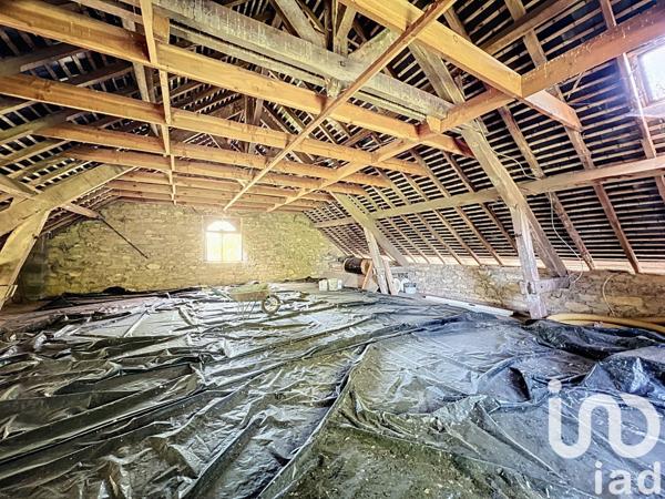 Maison 7 pièces de 155 m² à Chamboulive (19450)