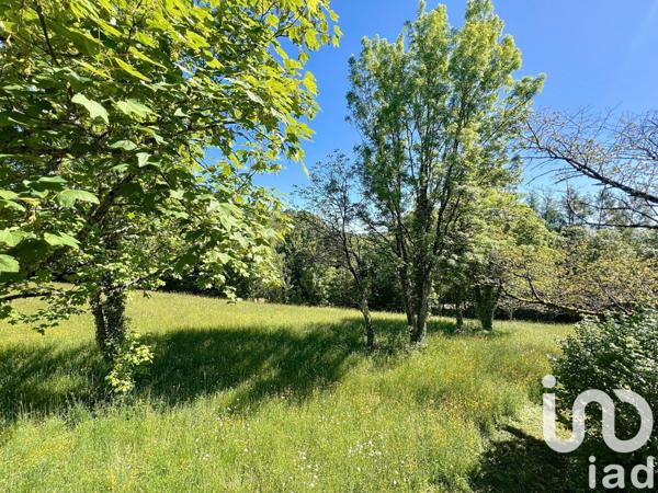 Maison 7 pièces de 155 m² à Chamboulive (19450)