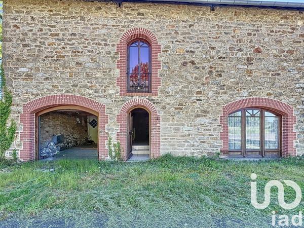 Maison 7 pièces de 155 m² à Chamboulive (19450)