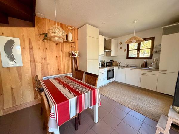 SALLES (33770) VILLA 62m² / 2CH  CENTRE VILLE