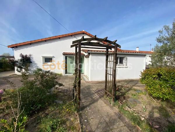 Vente Maison102,45 m² - 5 Pièces - L AIGUILLON LA PRESQU ILE (85460)