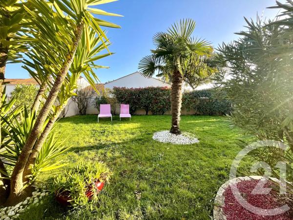 Maison à vendre  4 pièces - 91,58 m 2   LE FENOUILLER  - 85