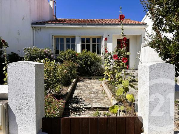 Maison à vendre  4 pièces - 91,58 m 2   LE FENOUILLER  - 85