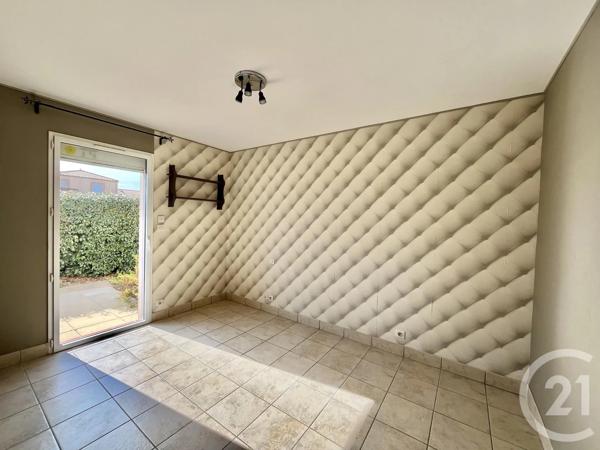 Maison à vendre  4 pièces - 91,58 m 2   LE FENOUILLER  - 85