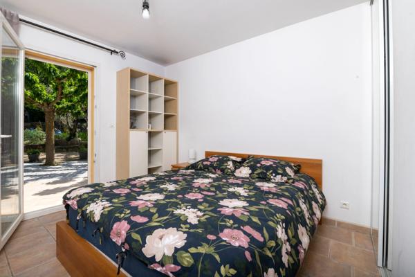 Maison à vendre 7 pièces SOLLIES TOUCAS (83)
