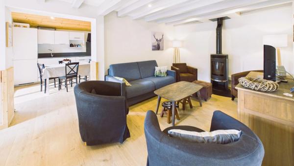 Haute Savoie (74), à vendre SAMOENS - Domaine skiable Grand Massif - Appartement T4 93 m²