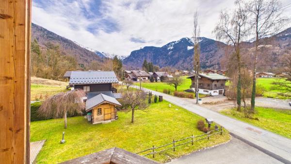 Haute Savoie (74), à vendre SAMOENS - Domaine skiable Grand Massif - Appartement T4 93 m²