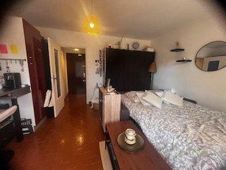 Appartement à VILLENEUVE LOUBET (06270)