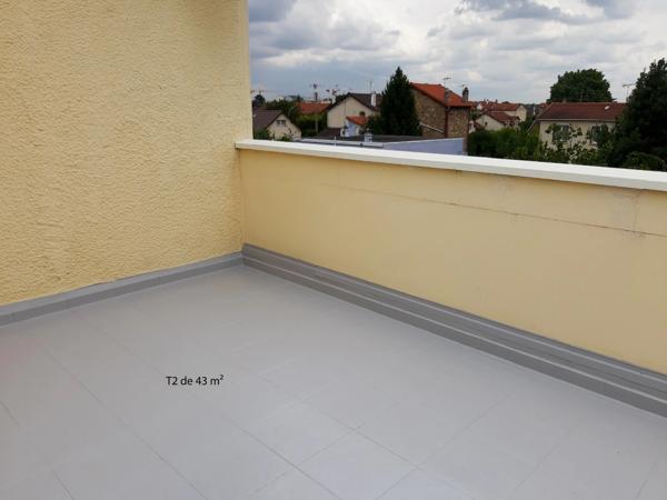 IMMEUBLE DE RAPPORT — 6 LOTS — MONOPROPRIÉTÉ — RENTABILITÉ NETTE 5,68 % Le Blanc-Mesnil (93150)