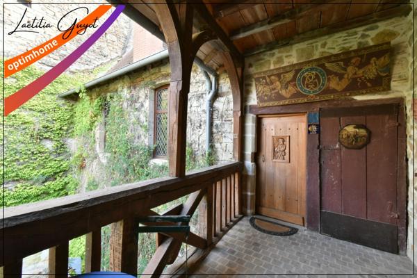 Maison de caractère « Maison du Pèlerin » avec vue sur la prieurale et jardin arboré – Souvigny (03210)