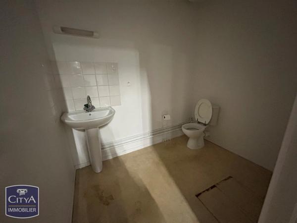 Local professionnel à vendre 1603m² Châteauroux (36000)