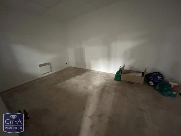 Local professionnel à vendre 1603m² Châteauroux (36000)