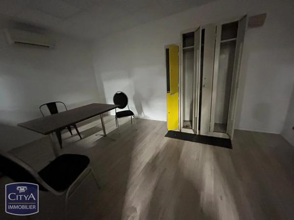 Local professionnel à vendre 1603m² Châteauroux (36000)