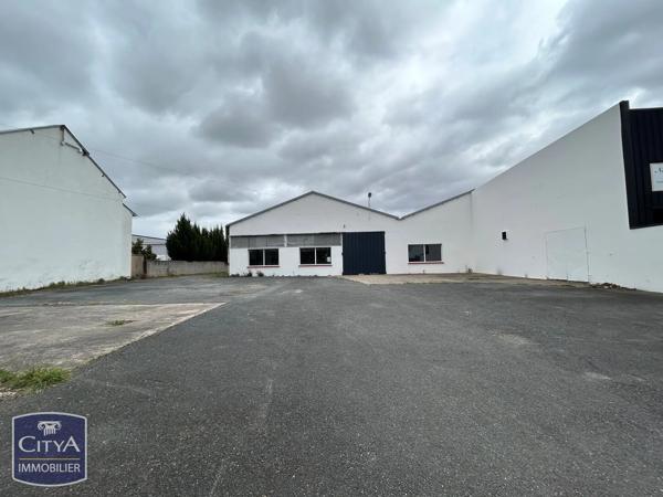 Local professionnel à vendre 1603m² Châteauroux (36000)