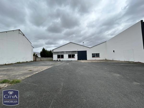 Local professionnel à vendre 1603m² Châteauroux (36000)