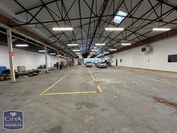 Local professionnel à vendre 1603m² Châteauroux (36000)