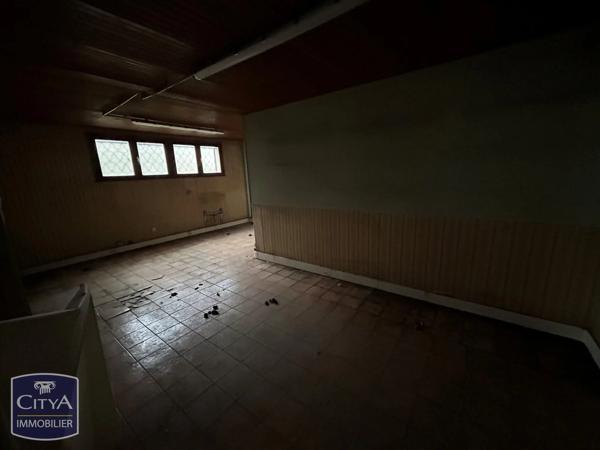 Local professionnel à vendre 1603m² Châteauroux (36000)