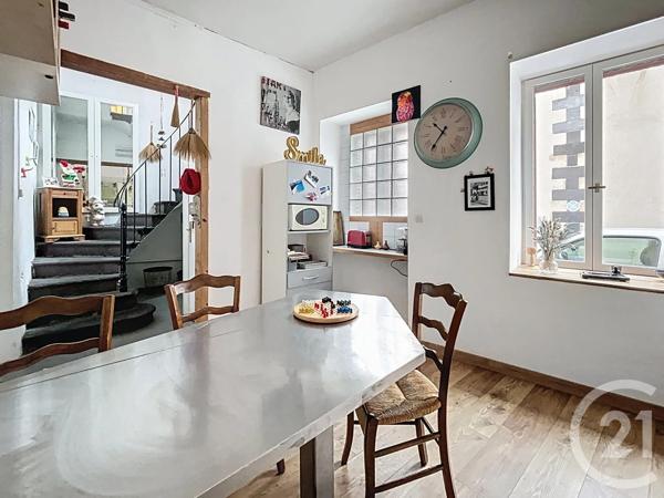 Appartement F5 à vendre  5 pièces - 93,21 m 2   CLERMONT FERRAND  - 63