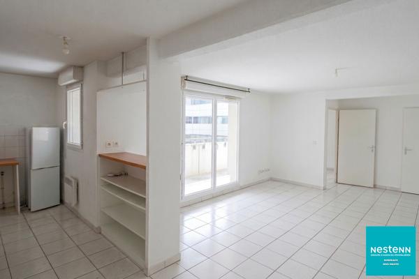 Appartement Bordeaux 2 pièces 51 m² avec Loggia et Parking
