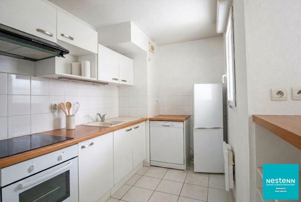 Appartement Bordeaux 2 pièces 51 m² avec Loggia et Parking