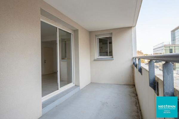 Appartement Bordeaux 2 pièces 51 m² avec Loggia et Parking