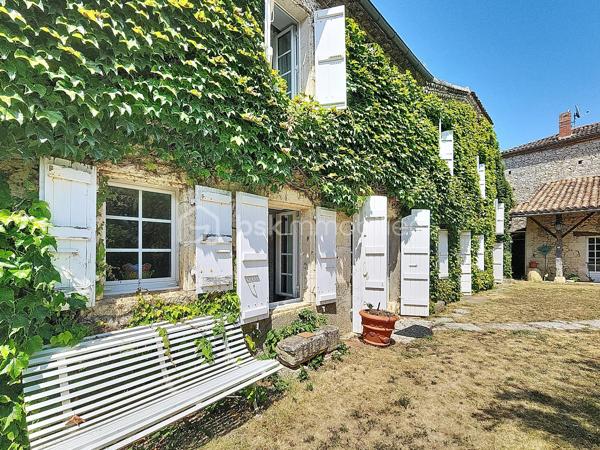 Située dans un village perché de la Lomagne gersoise cette magnifique maison en pierre est un exemple typique de l'architecture vernaculaire locale. Les propriétaires ont porté un soin particulier pour ce bien tant à la rénovation qu'a son entretien courant. La propriété se compose d'une partie habitable d'une superficie de 181m2, de dépendances d'une surface totale de 127m2, ainsi qu'un grand garage..Le terrain piscinable d'une superficie de plus d'un hectare possède deux puits.
Dès l'entrée on ressent le côté cossu et confortable de la maison. Elle dessert au rez-de-chaussée, deux salons, une salle-à-manger, une cuisine, un coin repas, une salle de bain et une une salle d'eau et des toilettes. Une belle véranda aménagée offre une vue dégagée sur la campagne environnante.
À l'étage on trouve 3 chambres, un bureau, des toilettes, un grand dressing,...
Pour la partie technique, la maison est chauffée par une chaudière au fuel récente. Elle est en partie équipée d'une climatisation. On note la présence 2 cheminées. Elle est raccordée au tout-à-l'égout.
Pour la sécurité la maison est équipée d'une alarme.
Enfin la propriété dispose d'équipements et d'installations techniques de marques haut de gamme.
La taxe foncière est de 1900€.
