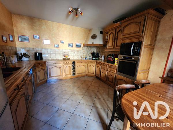 Maison à vendre 10 pièces 193 m² Saint-Florentin