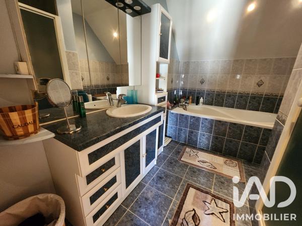 Maison à vendre 10 pièces 193 m² Saint-Florentin