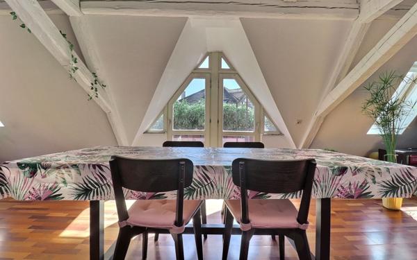 Appartement à vendre    3 pièces • 120 m2 Erstein