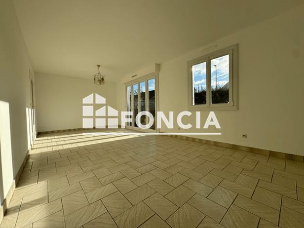 Location Maison 4 pièces 77 m² - 52 RUE DES TISSERANDS Allonnes 72700
