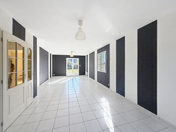 Maison Vivy 4 pièce(s) 108.07 m2