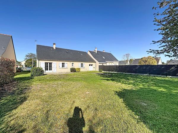 Maison Vivy 4 pièce(s) 108.07 m2