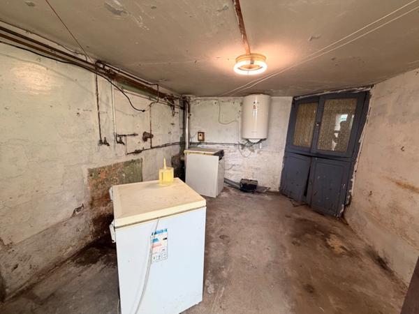 Maison 2 pièces avec jardin, sous-sol total et 2 garages – Thiverny (60)