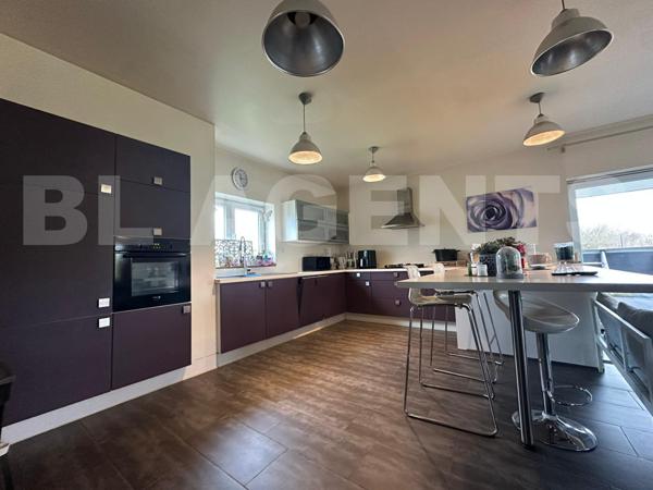 maison/villa 5 pièce(s) 200 m2